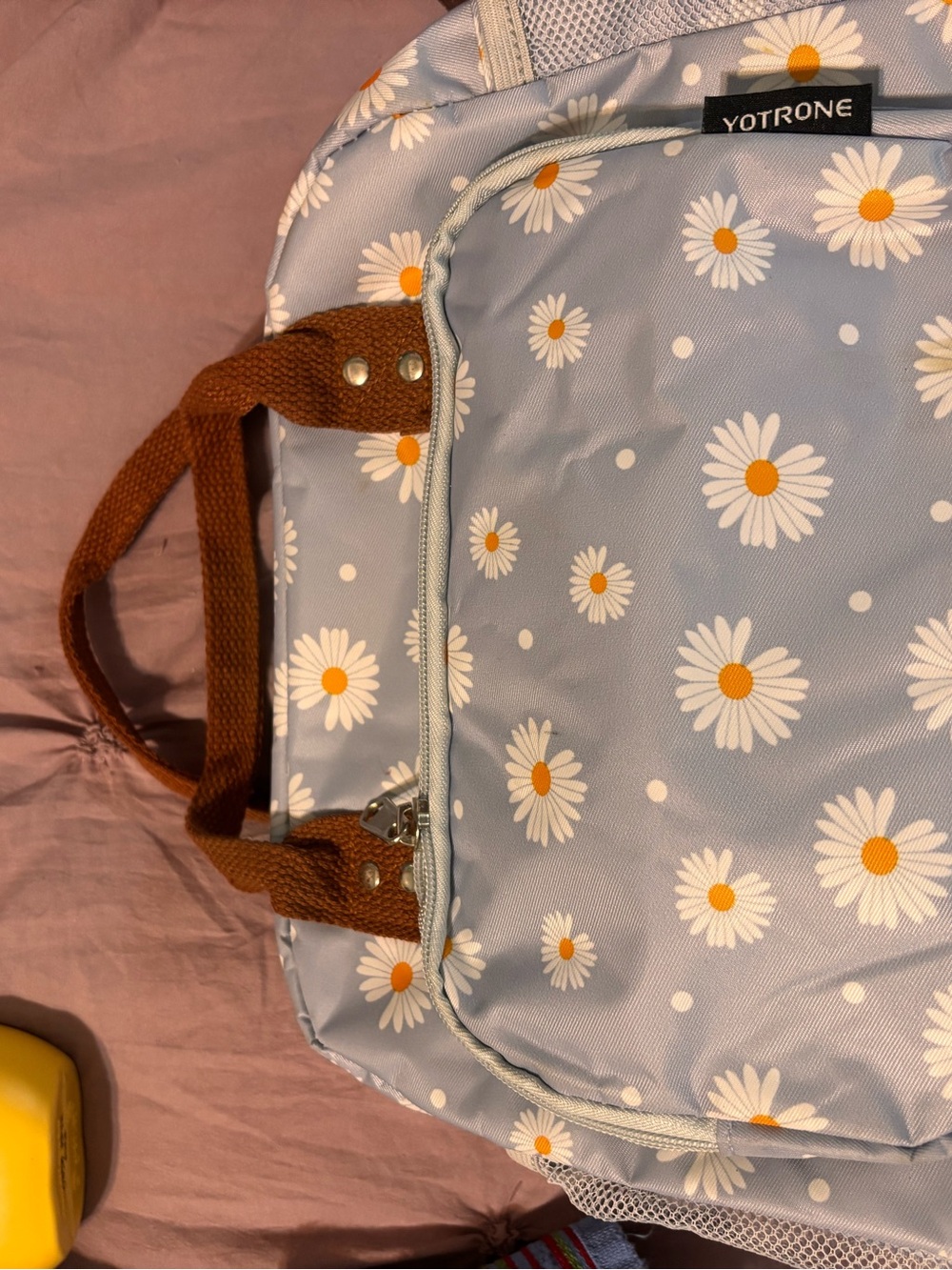 Light Blue Daisy Print lunch bag